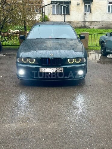 BMW 523-1