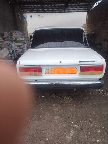 LADA (VAZ) 2107-2