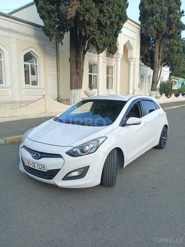 Hyundai i30-2