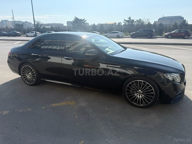 Mercedes E 300-4