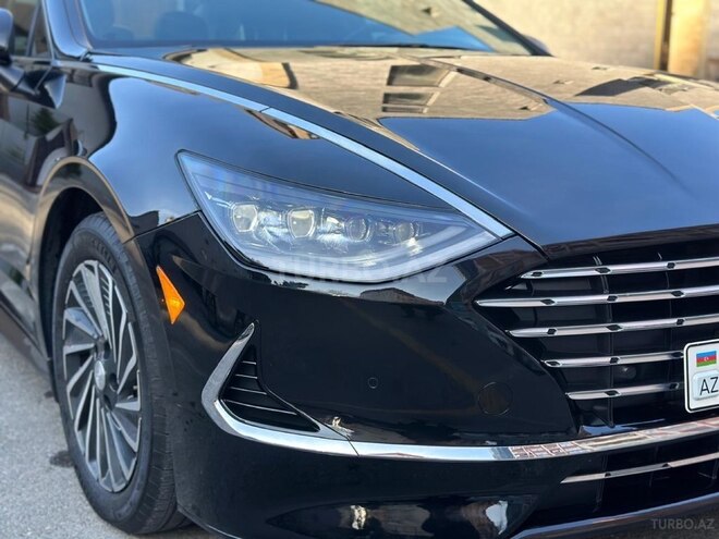 Hyundai Sonata-5