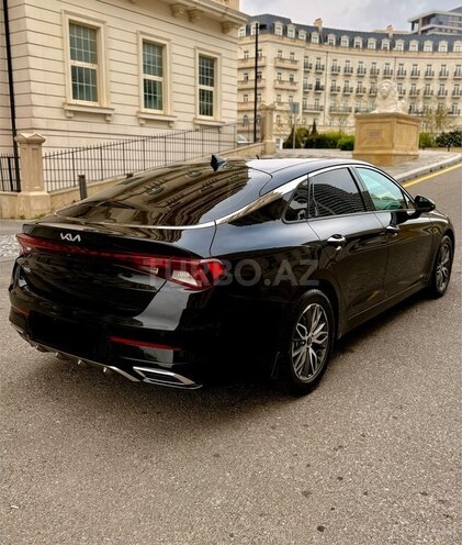 Kia K5-4