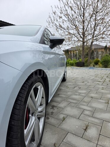 SEAT Leon Cupra-7