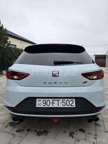 SEAT Leon Cupra-4