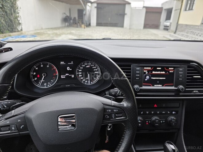 SEAT Leon Cupra-13
