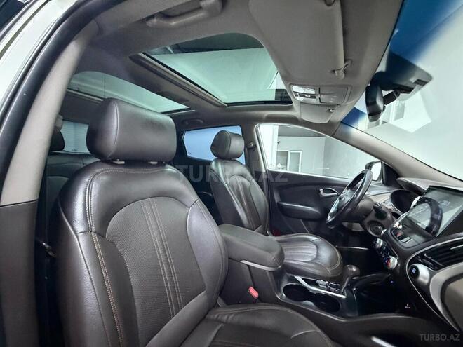 Hyundai ix35-10