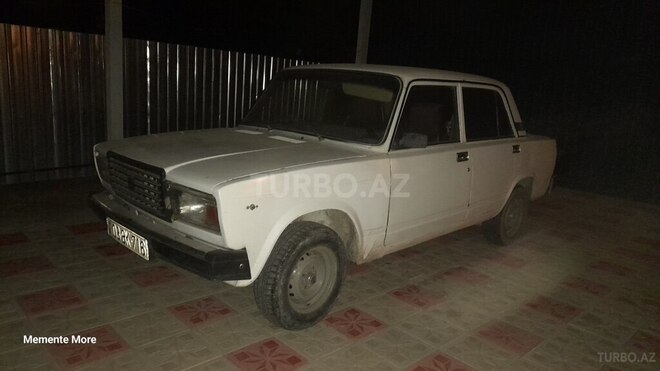 LADA (VAZ) 2107-3