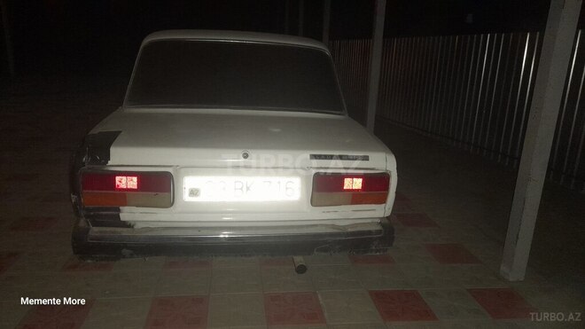 LADA (VAZ) 2107-5