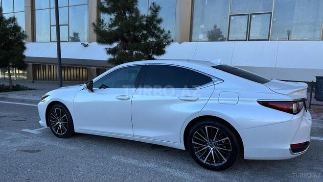 Lexus ES 300h-3