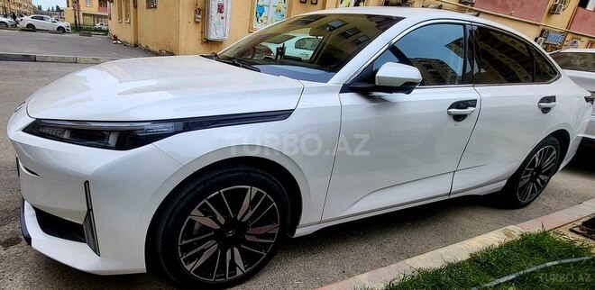 Changan Qiyuan A05-2
