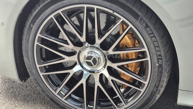Mercedes S 63 AMG-13