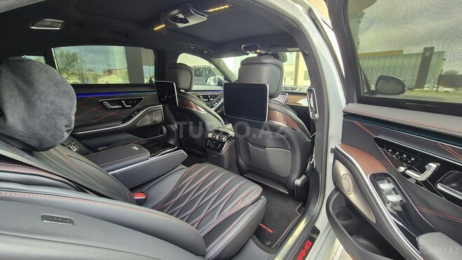 Mercedes S 63 AMG-12