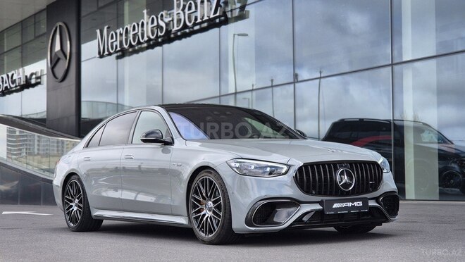 Mercedes S 63 AMG-1