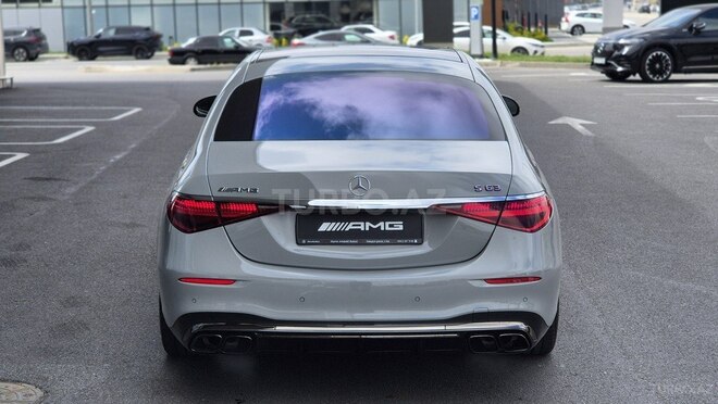 Mercedes S 63 AMG-6