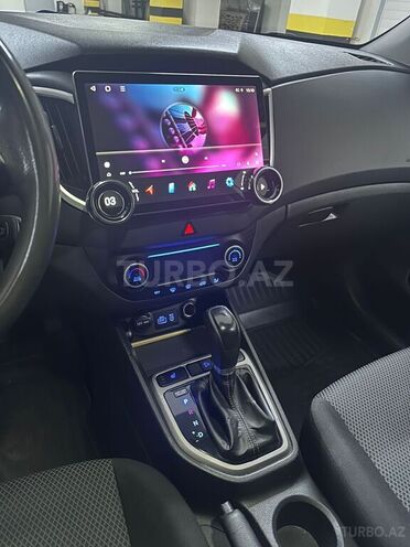 Hyundai Creta-9