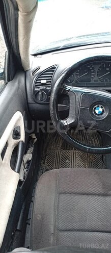BMW 316-9