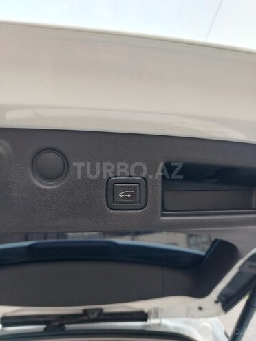 Chevrolet Equinox-8