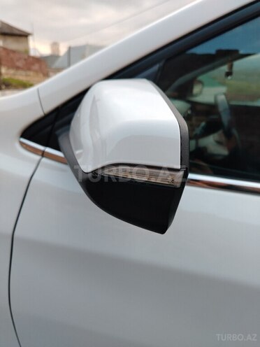 Chevrolet Equinox-21