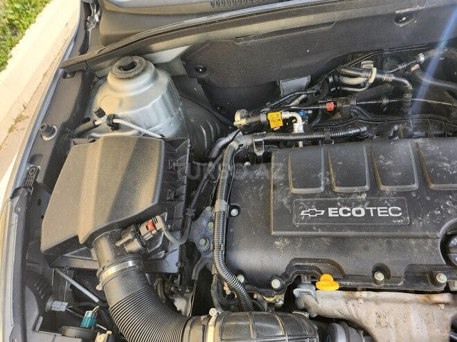 Chevrolet Cruze-2