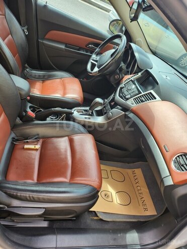 Chevrolet Cruze-6