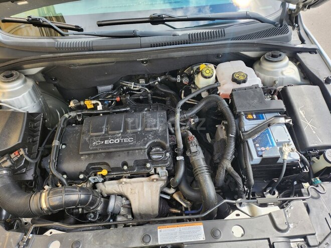 Chevrolet Cruze-5