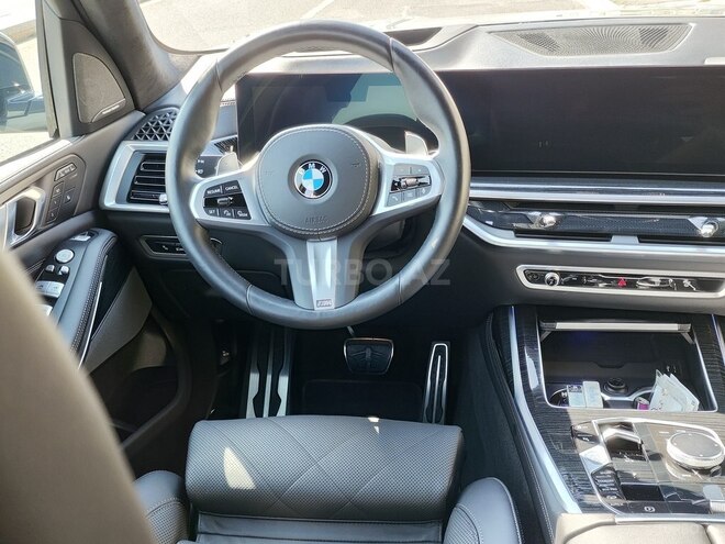 BMW X7-16