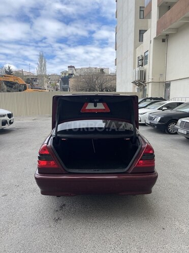 Mercedes C 180-10