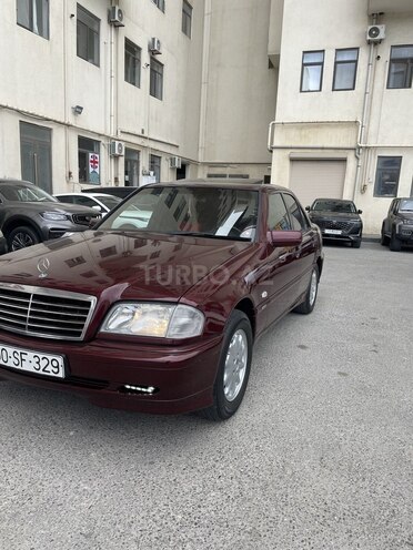 Mercedes C 180-15