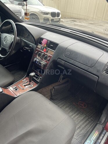 Mercedes C 180-12