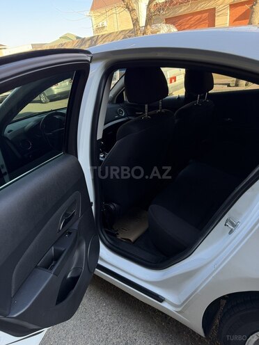 Chevrolet Cruze-7