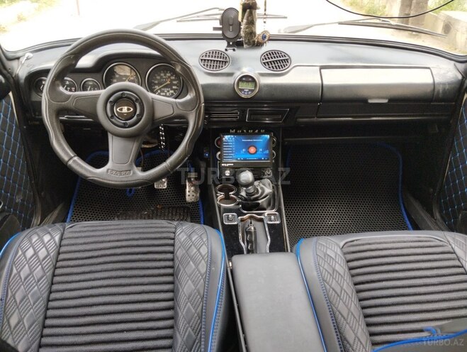 LADA (VAZ) 2106-7