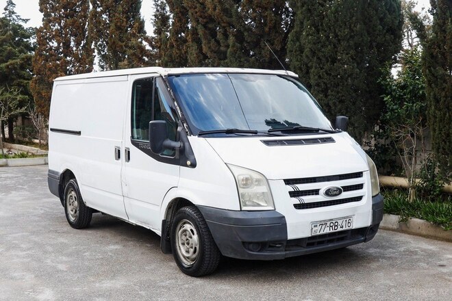 Ford Transit-2