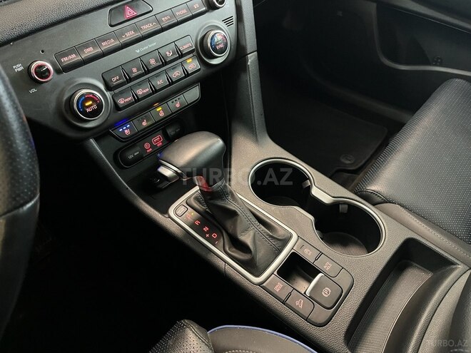 Kia Sportage-12