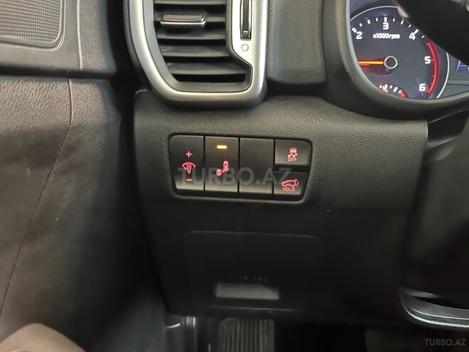 Kia Sportage-8