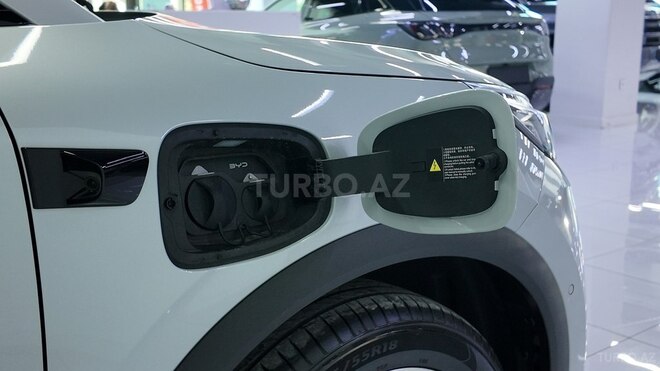 BYD Yuan Plus-12