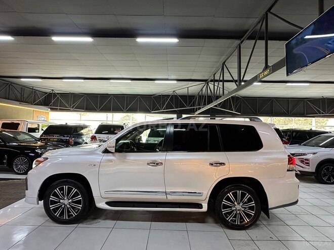 Lexus LX 570-9