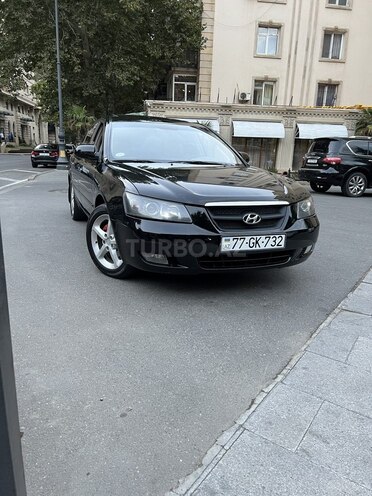 Hyundai Sonata-1