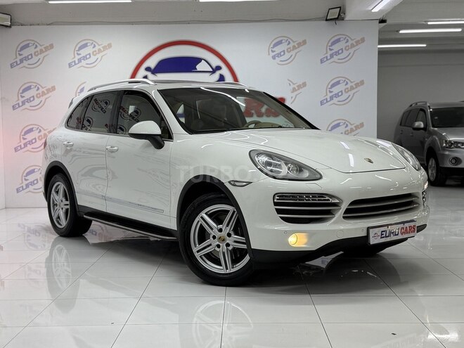 Porsche Cayenne-20