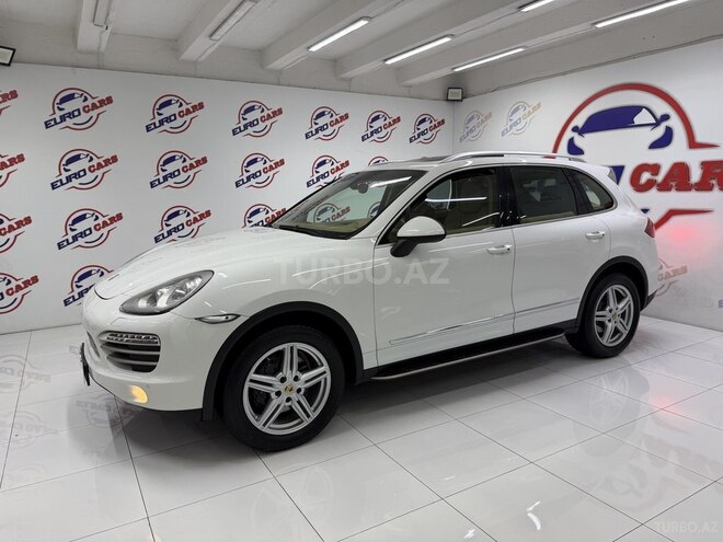 Porsche Cayenne-6
