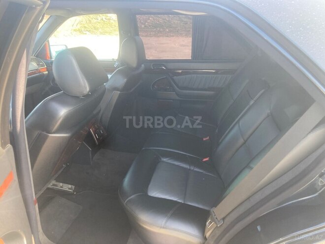 Mercedes S 600-9