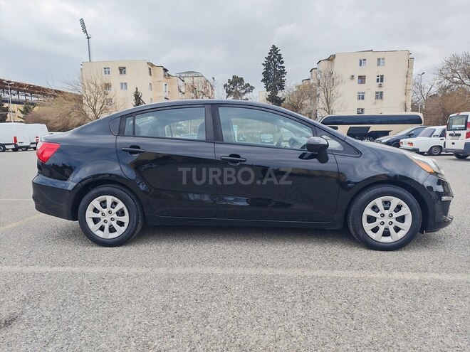 Kia Rio-4