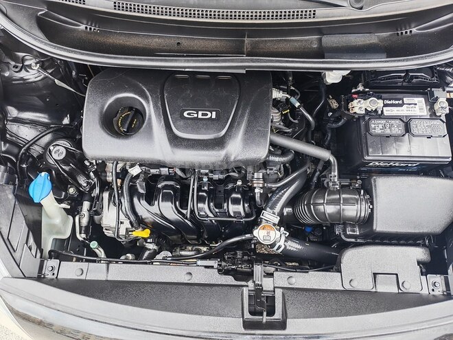 Kia Rio-11