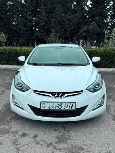 Hyundai Avante-8