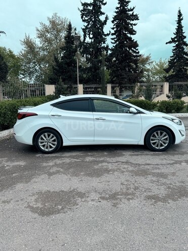 Hyundai Avante-4