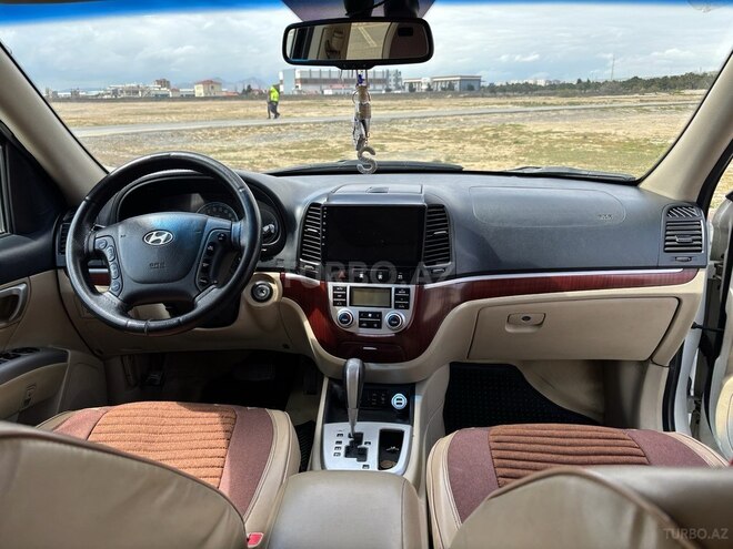 Hyundai Santa Fe-7