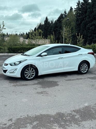 Hyundai Avante-6