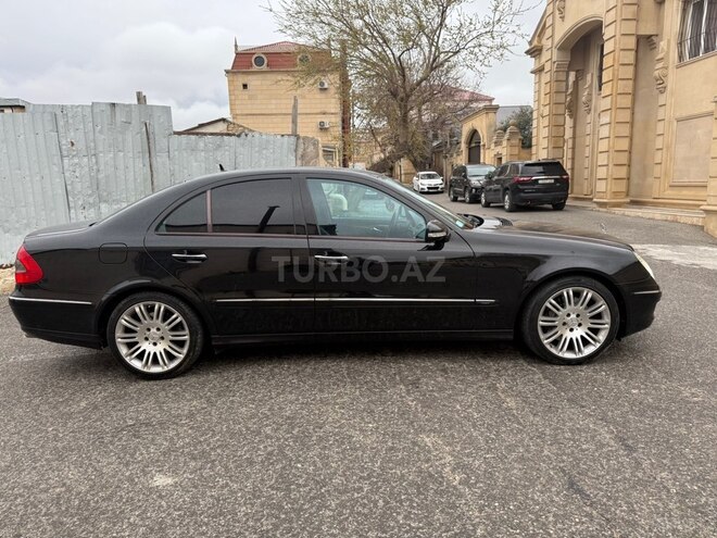 Mercedes E 350-10