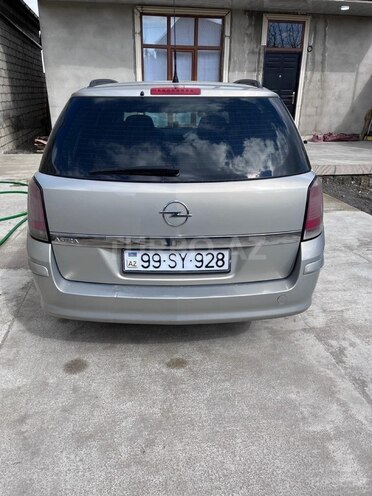 Opel Astra-2