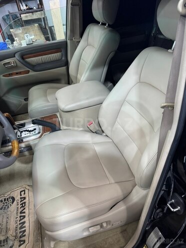 Lexus LX 470-15