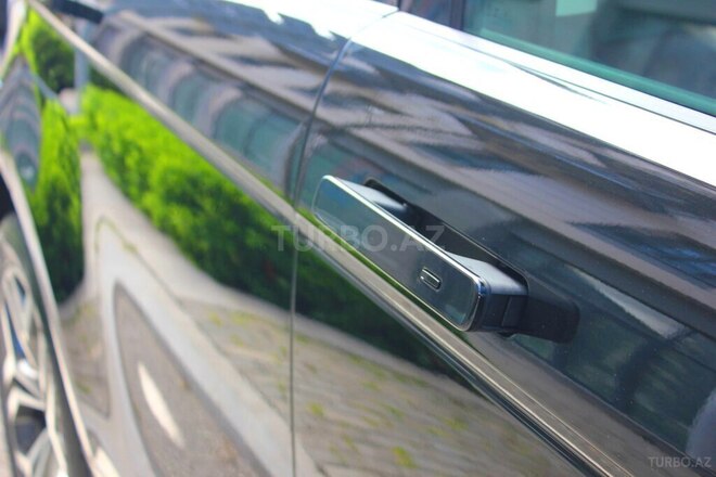 Land Rover RR Evoque-7